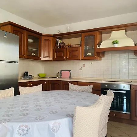 Cvita Apartamento Brodarica (Sibenik-Knin)