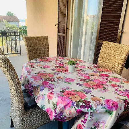 Apartment Cvita *